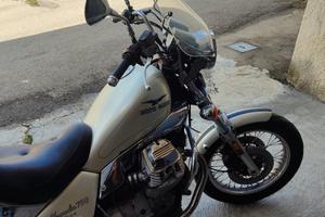 Moto Guzzi Nevada 750 - 2001