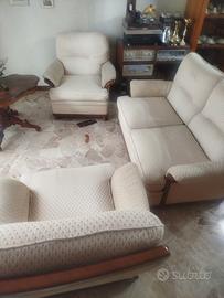 divano+poltrone + tavolino 