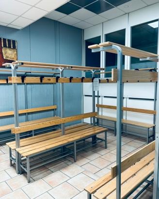 Panche spogliatoi centro sportivo