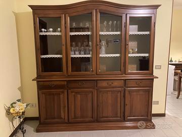 Mobile credenza