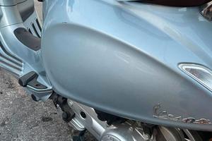 Vespa primavera 50