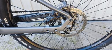 bici elettrica focus jarifa 2