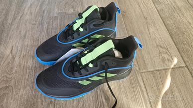 Scarpe da basket ragazzo NUOVE
