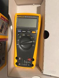 FLUKE 179