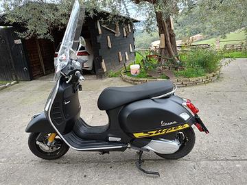 Vespa GTS 300 SuperSport