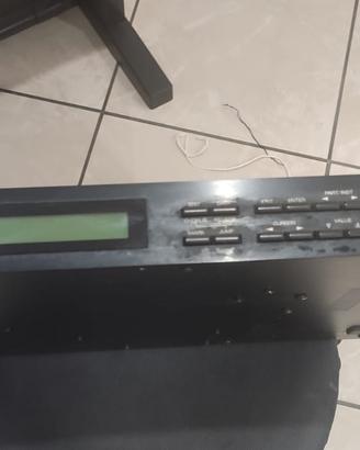Modulo Roland U220