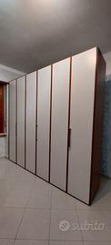 Armadio a 6 ante 