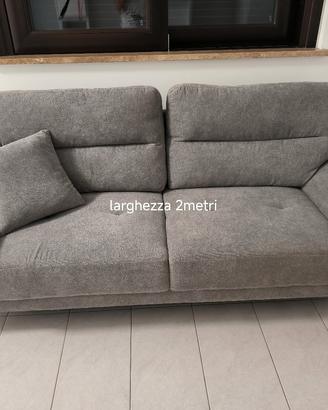 Divano 2 posti in tessuto grigio