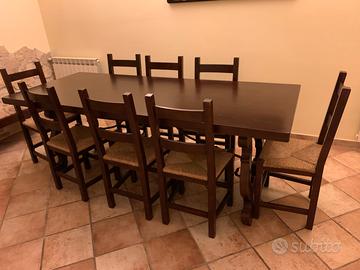 Tavolo con gambe a lira