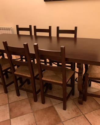 Tavolo con gambe a lira