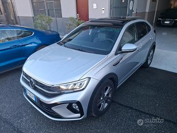 Volkswagen Taigo 1.5 TSI ACT 150 CV DSG R-Line