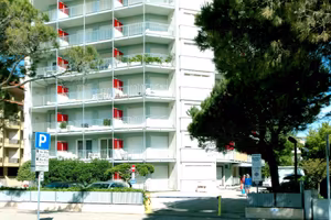La Zattera bilocale 4 persone fronte mare 12-19/9