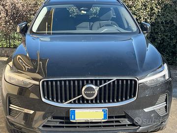volvo XC 60 MODELLO B4  2022, Diesel  Mild Hybrid