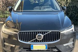 volvo XC 60 MODELLO B4  2022, Diesel  Mild Hybrid