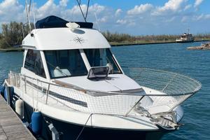 Beneteau Antares Serie 9 come nuova