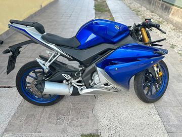 Ysmaha R125