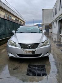 Lexus Is 200d 2006 – 2012 VEICOLO SOLO PER RICAMBI