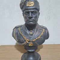 Statua Mussolini