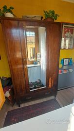 Armadio della nonna dei primi del '900