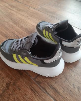 Scarpe bimbo Adidas 