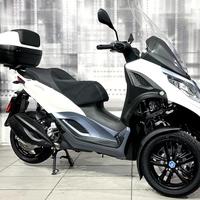 Piaggio MP3 300 HPE Sport