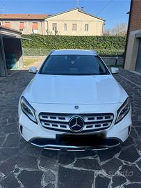GLA 200d Mercedes-Benz