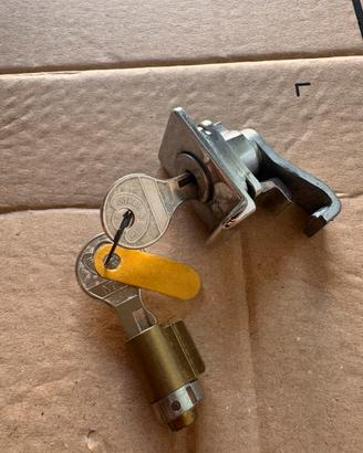 Bloccasterzo Neiman Vespa