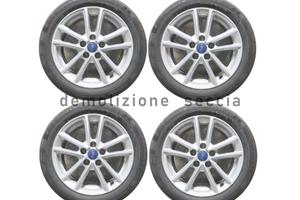 04 cerchi e gomme 16°pollici ford Mondeo 2016