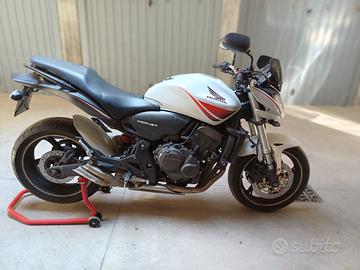 Honda CBF 600 F Hornet