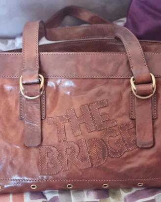 Borsa the bridge