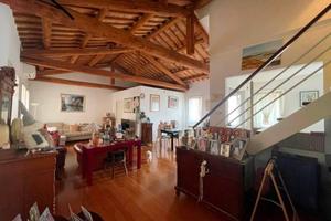 Appartamento di 136 m² con più di 5 locali a Chiog