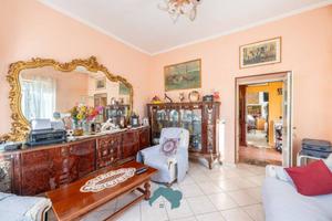 Appartamento di 182 m² con 3 locali a Colleferro
