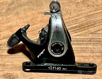 Pinza TRP Spyre flat mount.