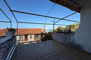 5 LOCALI A FALCONARA ALBANESE