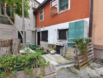 PORZIONE DI BIFAMILIARE A CORIANO