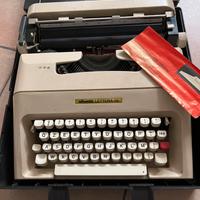 Macchina per scrivete Olivetti