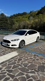 Ford mondeo St-line