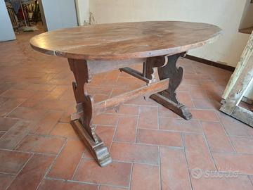 tavolo ovale stile imperiale 