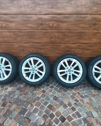 Cerchi originali Audi completi di gomme invernali