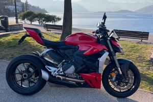 Ducati Streetfighter V2 2023