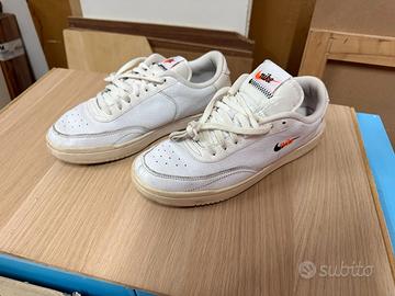 Sneakers Nike --- Bianche ---
