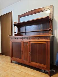 Credenza con piattaia anni 20.