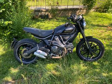 Ducati scrambler 800 full throttle 2015