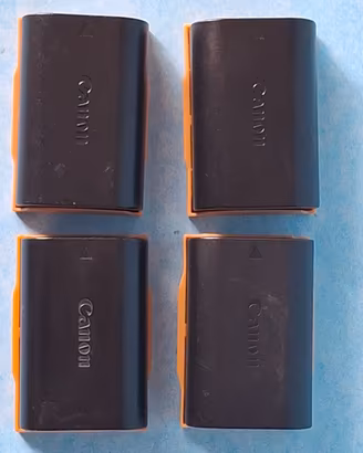 Canon n.4 batterie LP-E6 + n.2  carica batt.LC-E6
