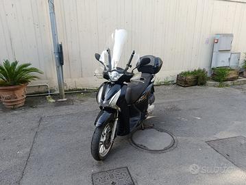 Honda SH 150i - INIEZIONE -45.000 km con BAULETTO