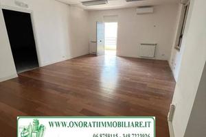 Ufficio a Guidonia Montecelio, 6 locali