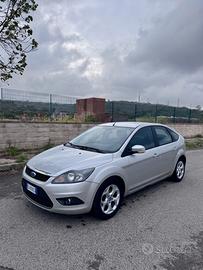 Ford focus 1.6 neopatentato