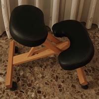 Sedia ergonomica in legno 