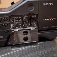 2 Sony NEX-EA50E Full HD E-Mount senza ottica