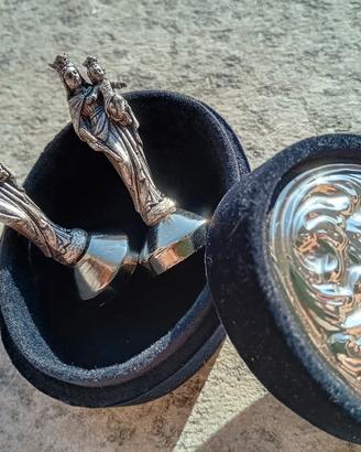 Scatola velluto e argento con Madonnine argento
